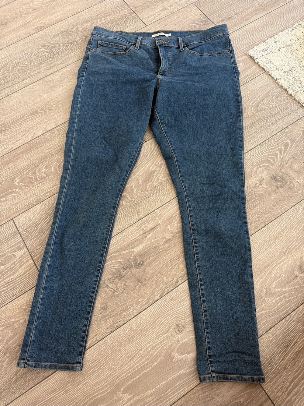 Levi's 311 Shaping Women's Dark Blue Skinny Jeans